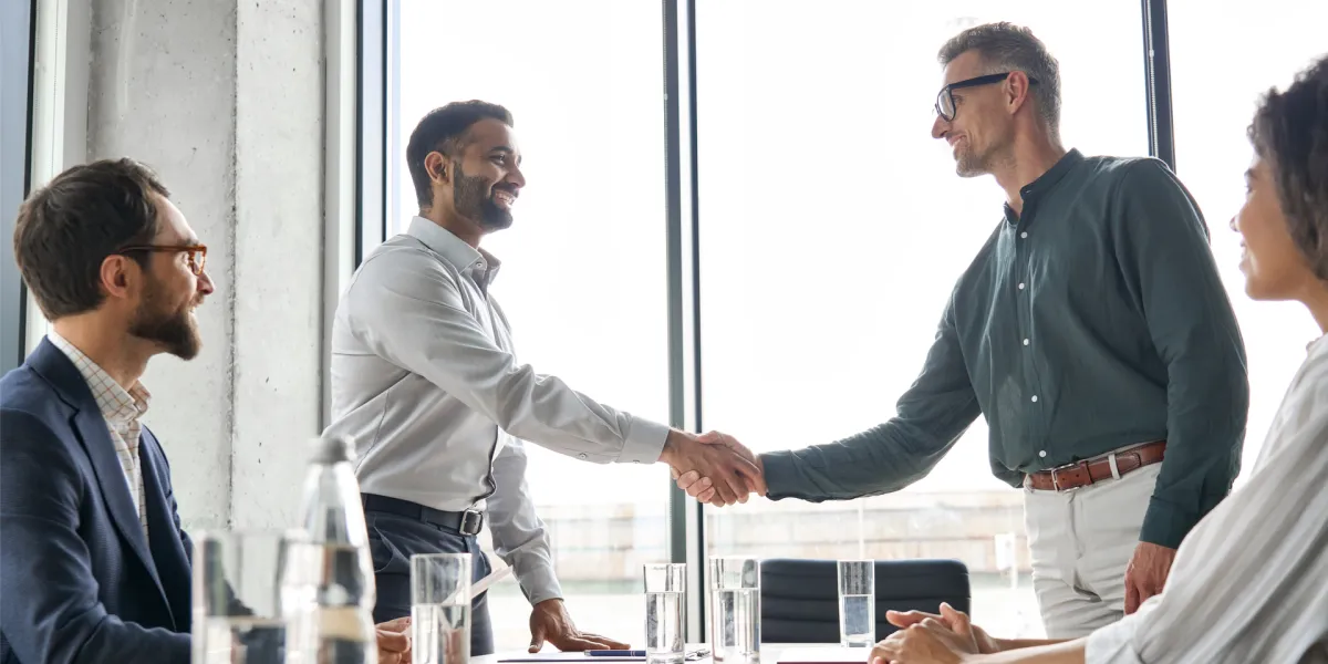 Finde hier passende Konfliktmanagement Methoden für dein Unternehmen. © Shutterstock, Ground Picture
