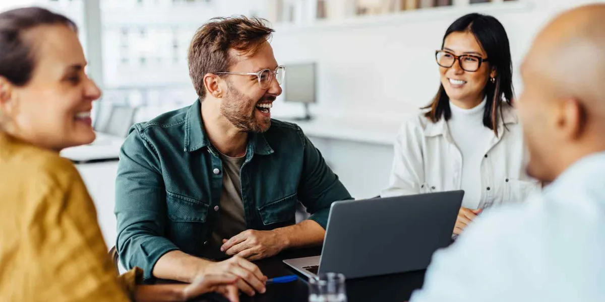 KI als Kollege: Wie Sprachmodelle den Büroalltag 2026 neu gestalten