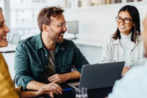 KI als Kollege: Wie Sprachmodelle den Büroalltag 2026 neu gestalten