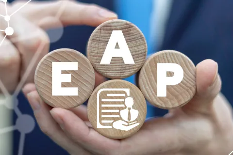 Mithilfe eines Employee Assistance Program kannst du für mehr Mitarbeiterzufriedenheit sorgen. © Shutterstock, Panchenko Vladimir